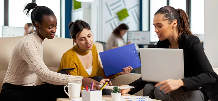 Empowering Business and Youth in Cote Saint Luc, Quebec